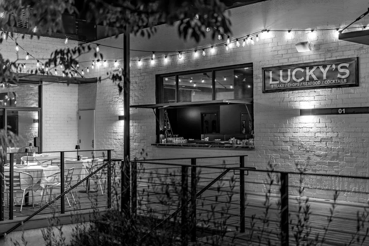 Lucky's Steakhouse Arts District exterior building at 726 Mateo Street
