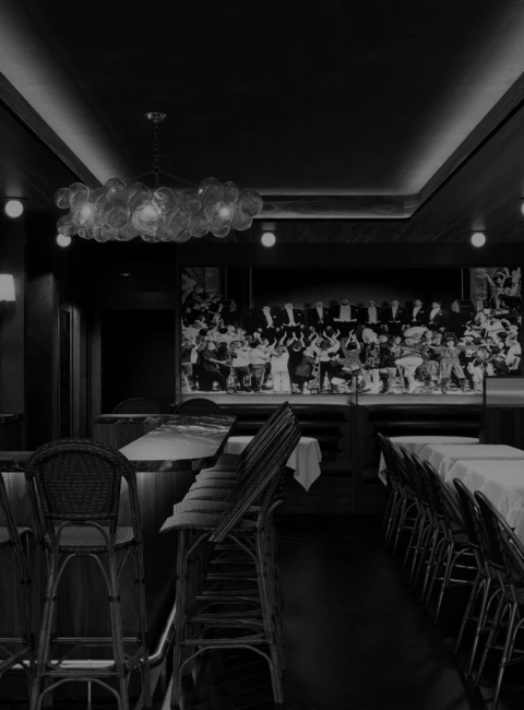 Lucky's Steakhouse Soho Manhattan dining room interior with warm leather booths
